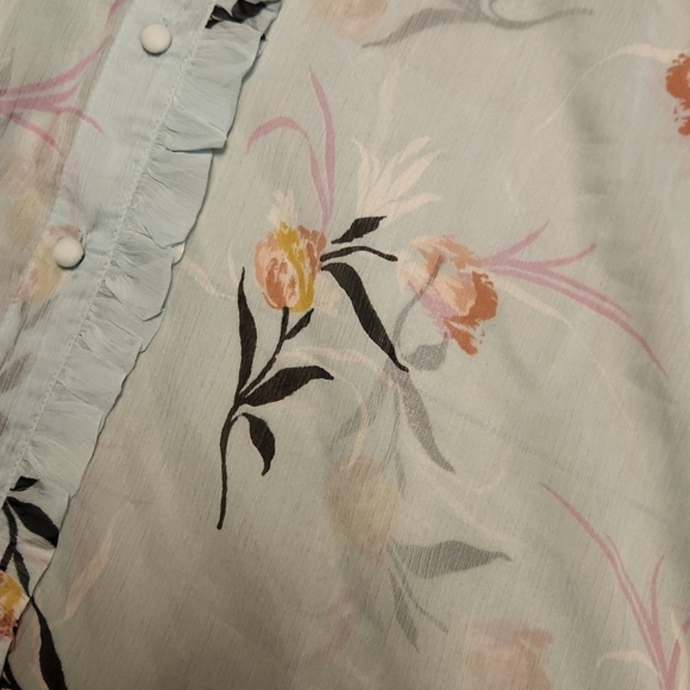 NWT Jessica Simpson floral semi sheer maternity top sz medium